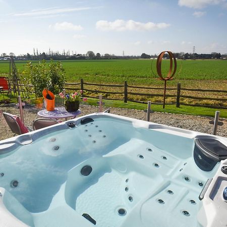 Air Maison - The Cow Shed Wow Factor Countryside Retreat Westbourne  Exterior foto
